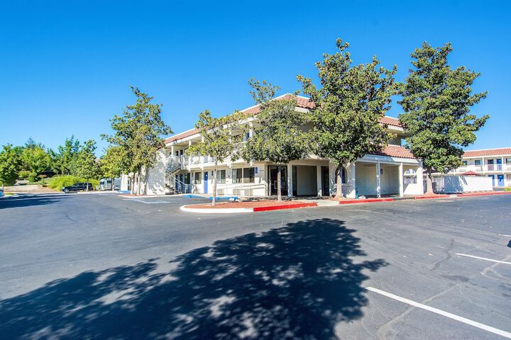 Motel 6 Redding, CA - South - thumb 2
