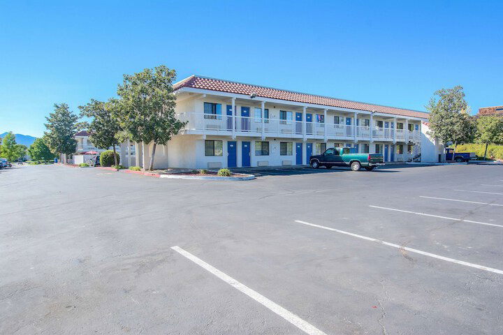 Motel 6 Redding, CA - South - thumb 1