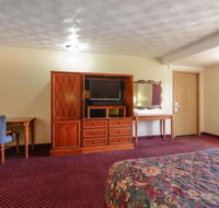 Econo Lodge Inn  Suites Carbondale - Accommodation Ohio
