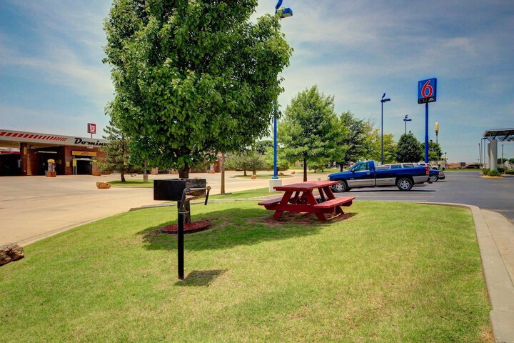 Motel 6 El Reno, OK - thumb 2
