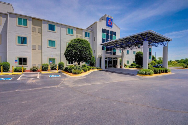 Motel 6 El Reno, OK - thumb 5