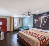 Super 8 by Wyndham Austin University/Downtown Area - Accommodation Ohio