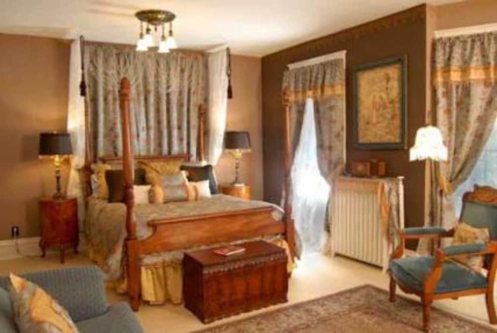 The Pillar Inn - thumb 4