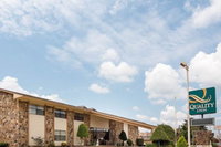 Quality Inn Magnolia