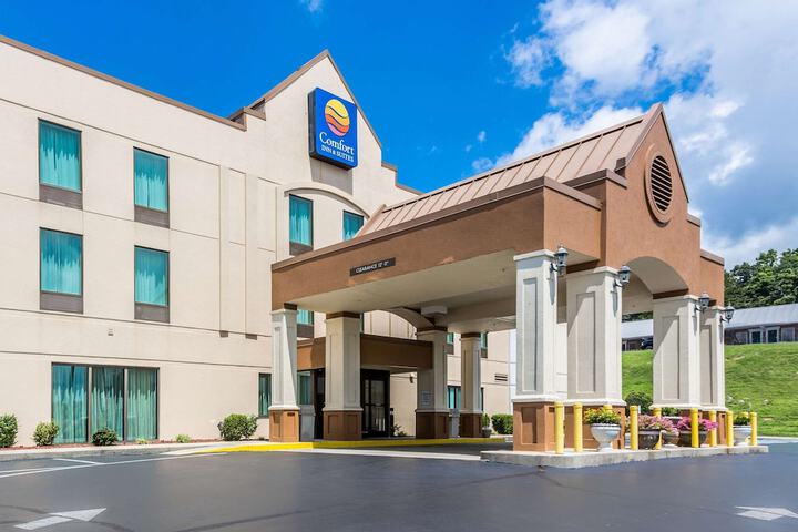 Comfort Inn & Suites Cookeville - thumb 1