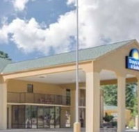 Days Inn by Wyndham Andalusia - Accommodation Ohio