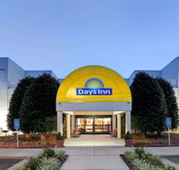 Days Inn by Wyndham Newport News City Center Oyster Point - Accommodation Ohio