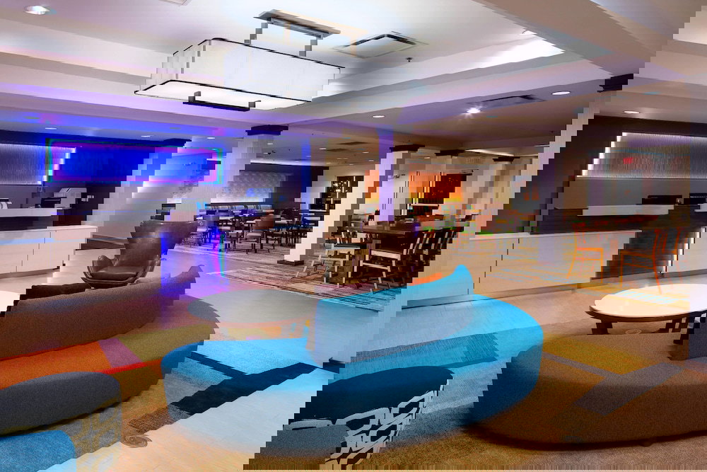 Fairfield Inn & Suites Newark Liberty International Airport - thumb 1