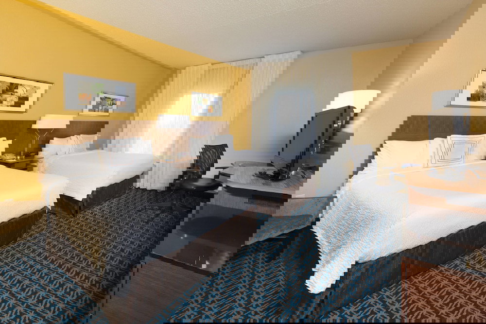 Fairfield Inn & Suites Newark Liberty International Airport - thumb 4