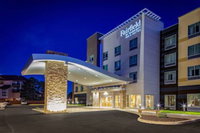 Fairfield Inn  Suites Port Clinton Waterfront