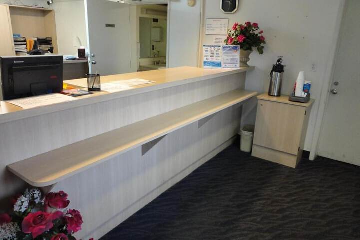 Americas Best Value Inn Battle Creek - thumb 4