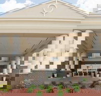 Holiday Inn Express Hotel  Suites Albert Lea - I-35 an IHG Hotel - Accommodation Ohio