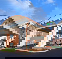 Holiday Inn Express  Suites Akron Regional Airport Area an IHG Hotel - Accommodation Ohio