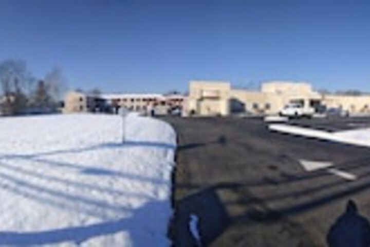 Budget Inn And Suites - thumb 0