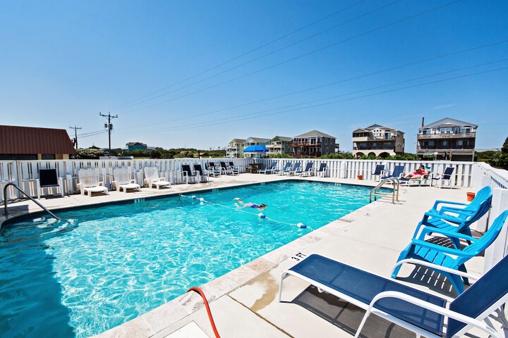 Dolphin Oceanfront Motel - thumb 3