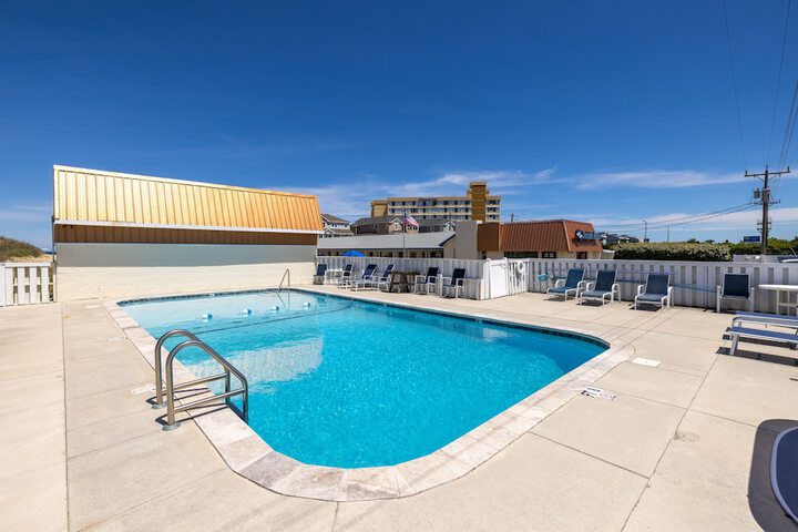 Dolphin Oceanfront Motel - thumb 5