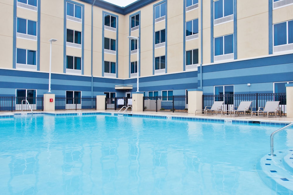 Holiday Inn Express Hotel & Suites Warner Robins North West, An IHG Hotel - thumb 0