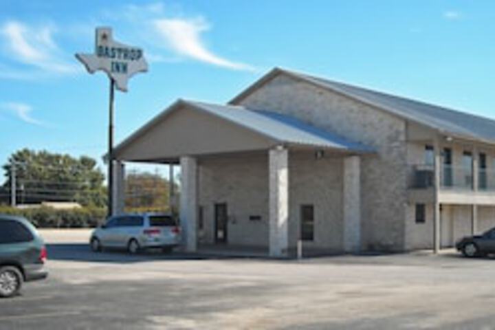 Bastrop Inn - thumb 0