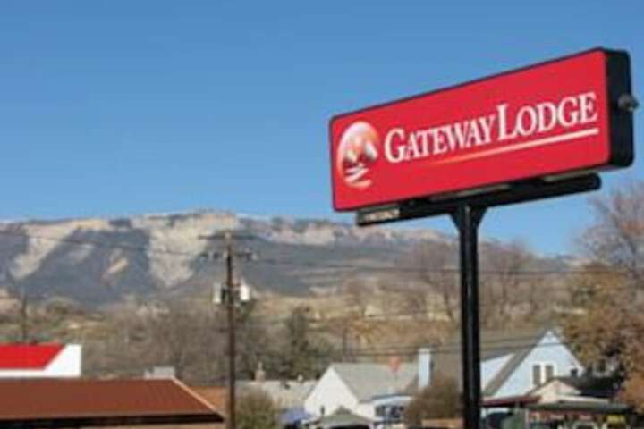 Gateway Lodge - thumb 0