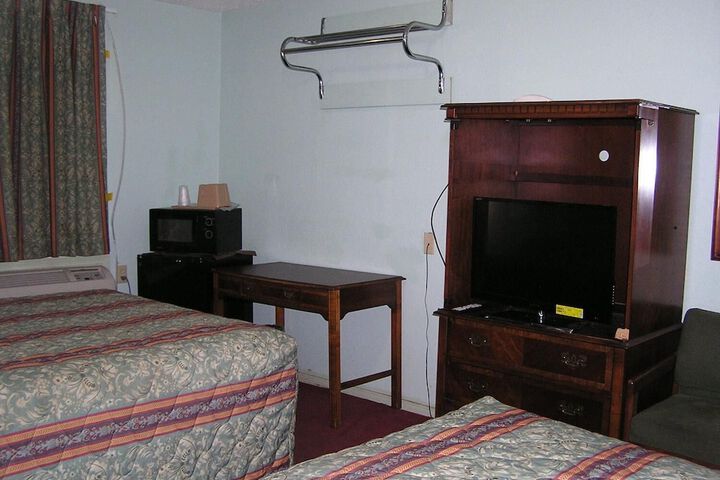 American Inn Motel - thumb 2