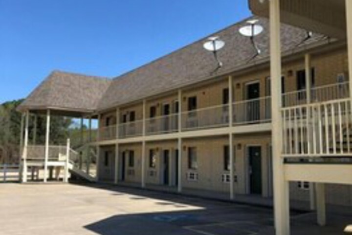 Riverwood Inn Of Glenwood - thumb 1