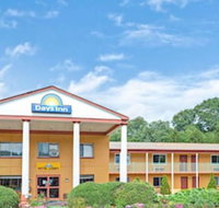 Days Inn & Conference Center by Wyndham Branford New Haven - Accommodation Ohio