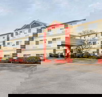 Comfort Inn  Suites East Moline near I-80 - Accommodation Ohio