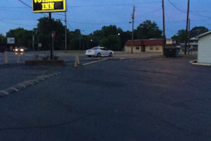 Voyager Inn - thumb 0