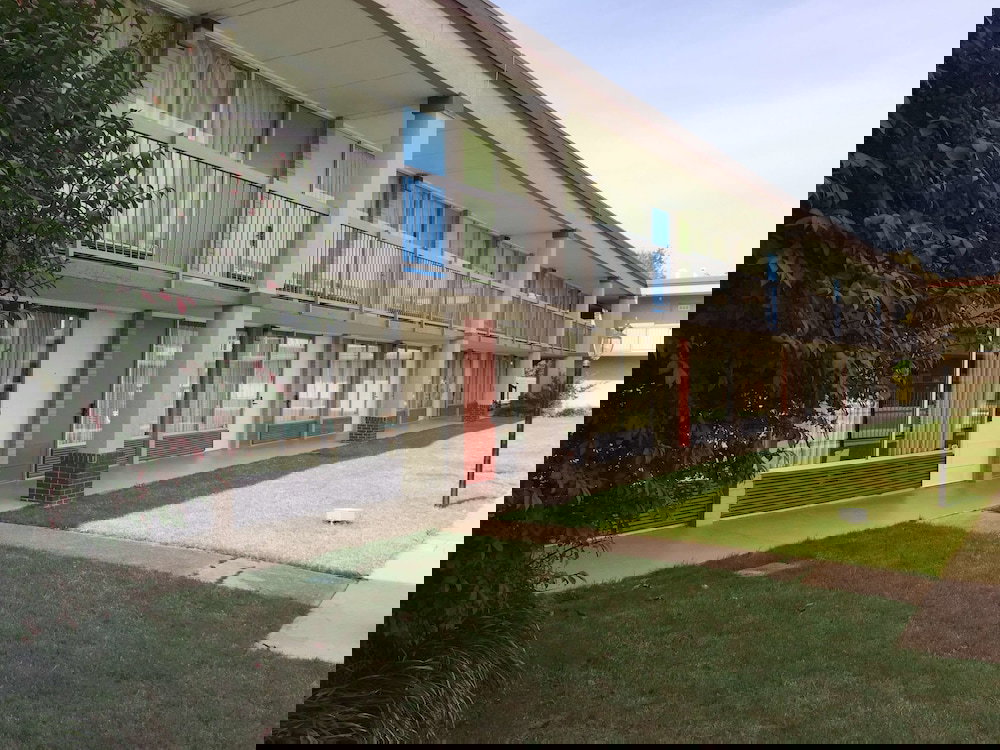 River Rock Hotel Mountain Home - thumb 3