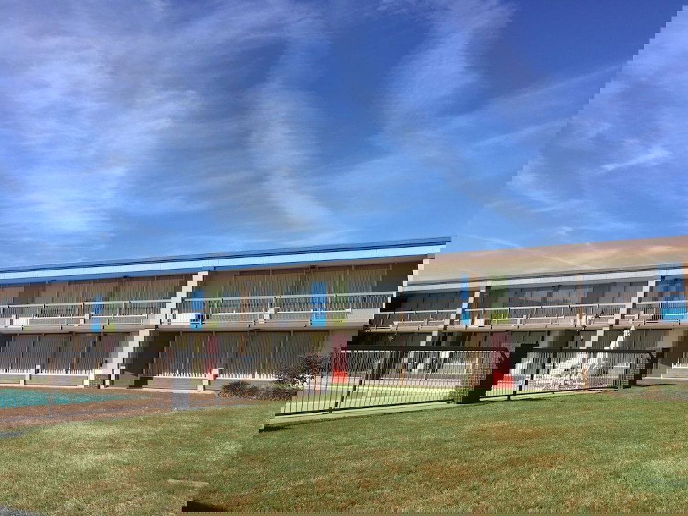 River Rock Hotel Mountain Home - thumb 0