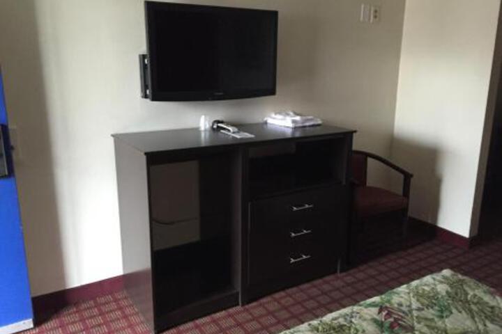 Budget Inn Elizabeth - thumb 5