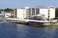 Pier 4 Hotel