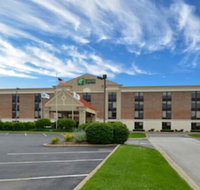Holiday Inn Express Crestwood an IHG Hotel - Accommodation Ohio
