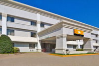 M Star Hotel Little Rock