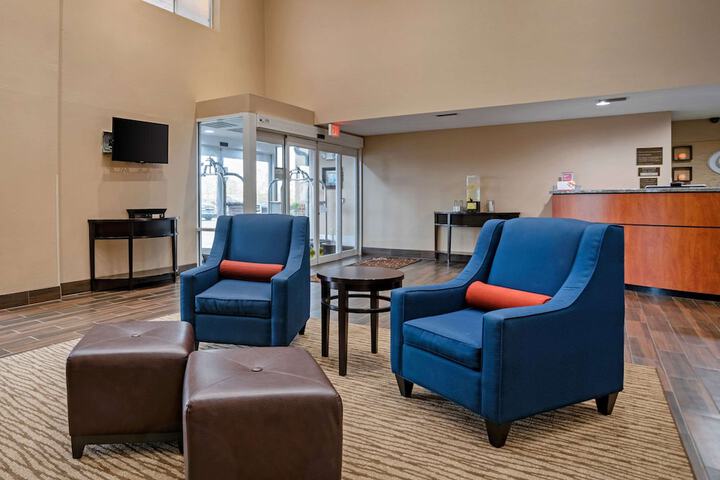 Comfort Suites Foley - thumb 7