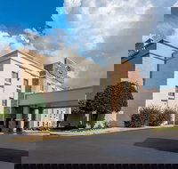 Comfort Suites Airport - Accommodation Ohio