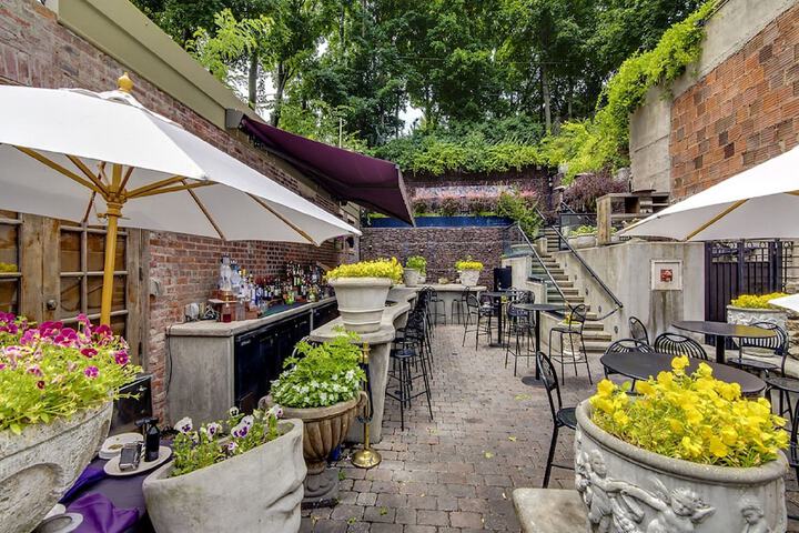 Global Luxury Suites At Monroe - thumb 3