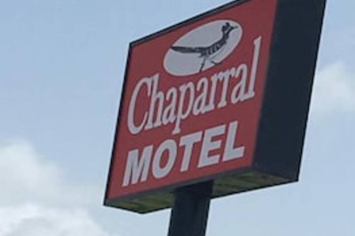 Chaparral Motel - thumb 5