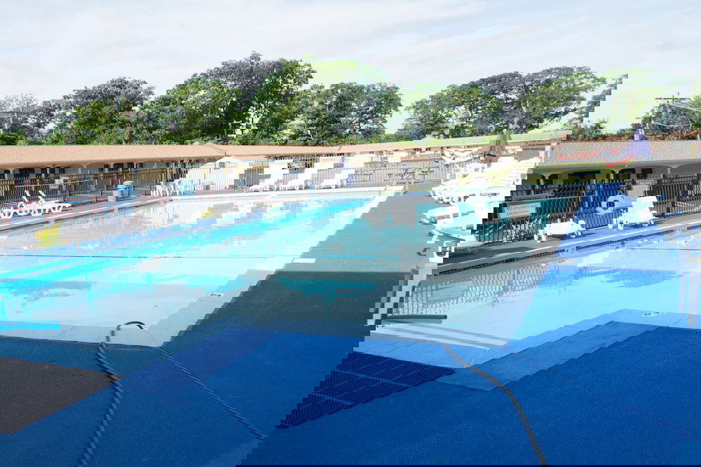 Atlantic Inn & Suites - thumb 4