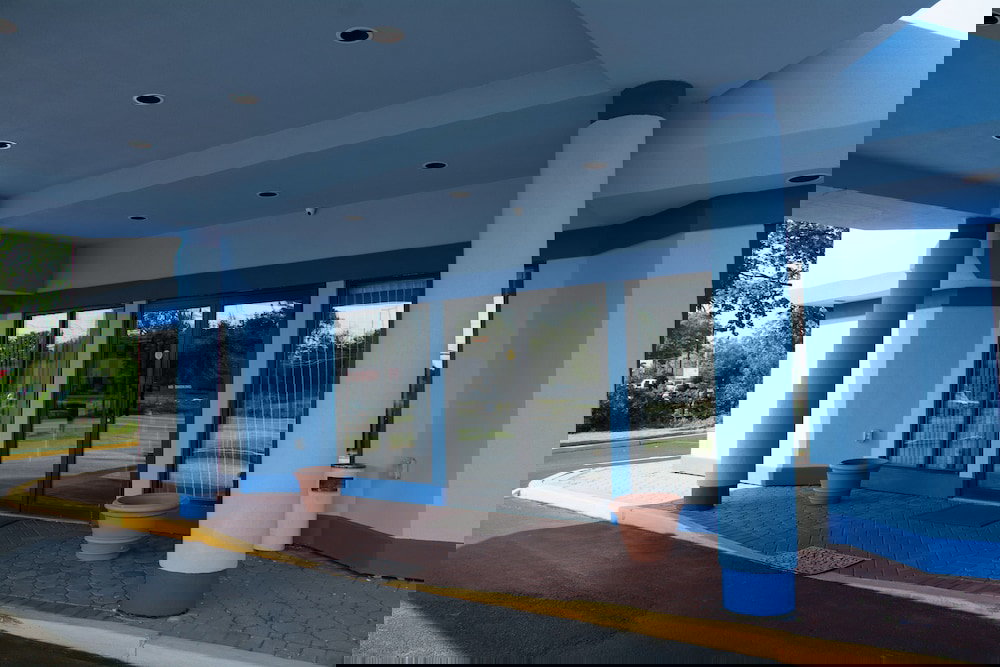 Atlantic Inn & Suites - thumb 3