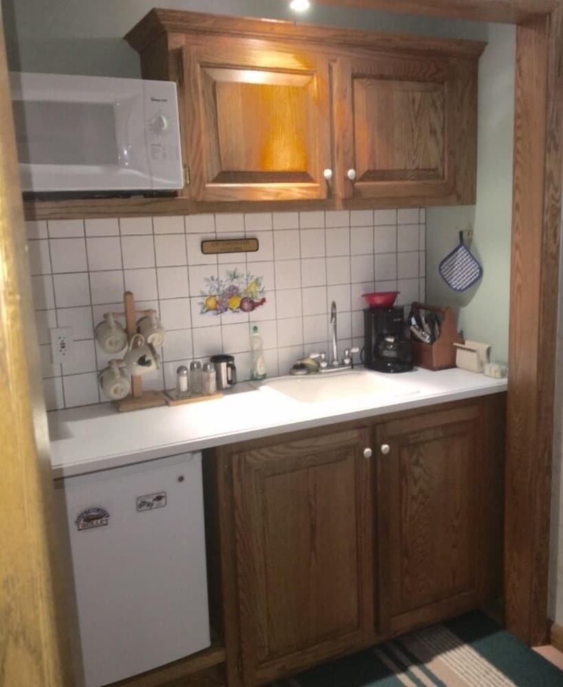 Red Barn Village B&B - thumb 3