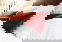 Sandpiper Shores Motel