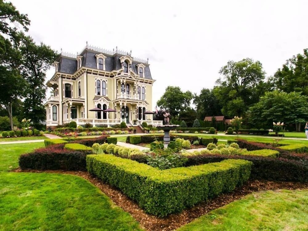 Silas W Robbins House - thumb 1