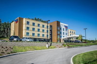 Fairfield Inn  Suites Cambridge