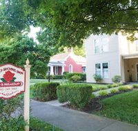 Red Rose Inn Bed  Breakfast - Accommodation Ohio