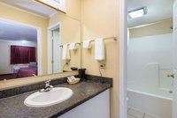 Rodeway Inn West Dodge