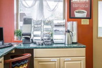 Econo Lodge Fort Lee