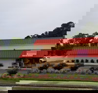 Economy Inn and Suites - Accommodation Ohio