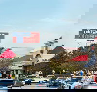 Super 8 by Wyndham Commerce - Accommodation Ohio