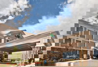 Holiday Inn Express Ada an IHG Hotel